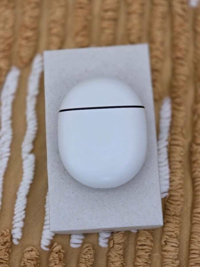 Google Pixel Earbuds 2 Pro - Image 2